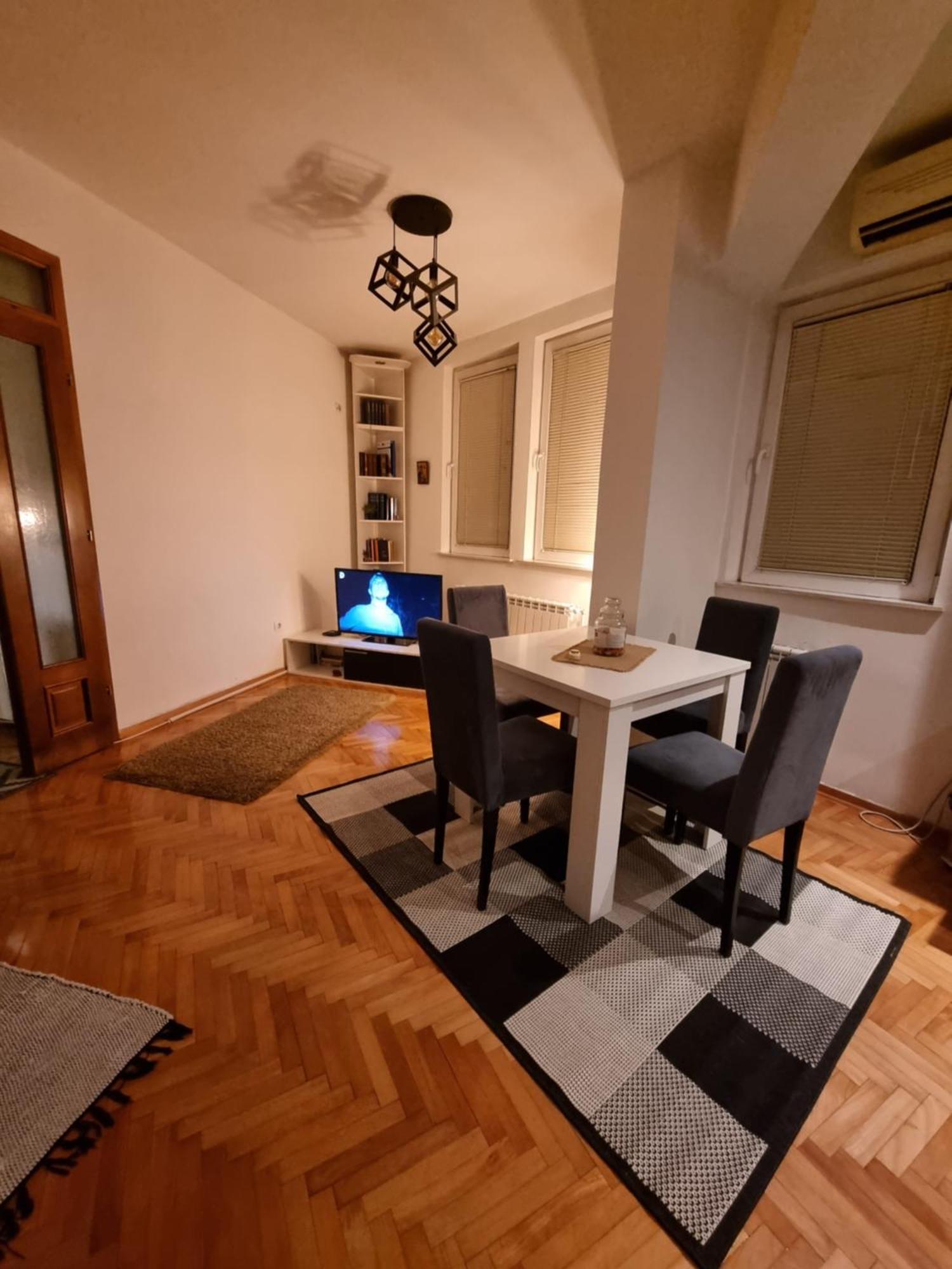 Apartman Veselinovic Free Parking Vranje Exterior photo